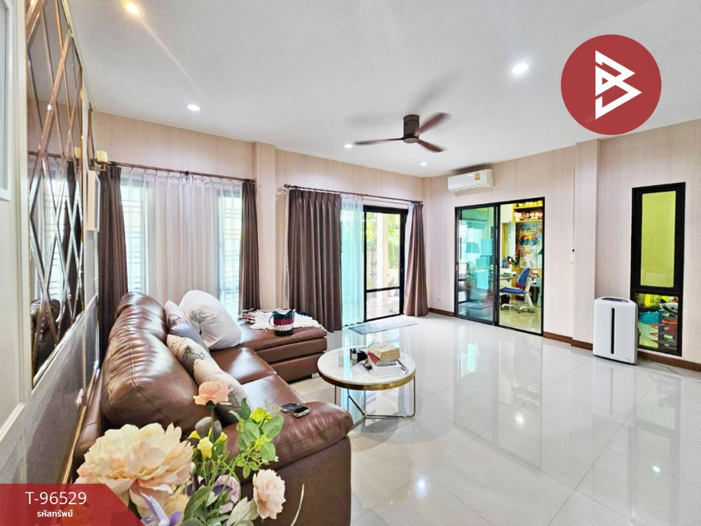 ขายบ้านเดี่ยว หมู่บ้านวิลล่า อะคาเดีย ศรีนครินทร์ (Villa Arcadia Srinakarin) พร้อมเฟอร์นิเจอร์